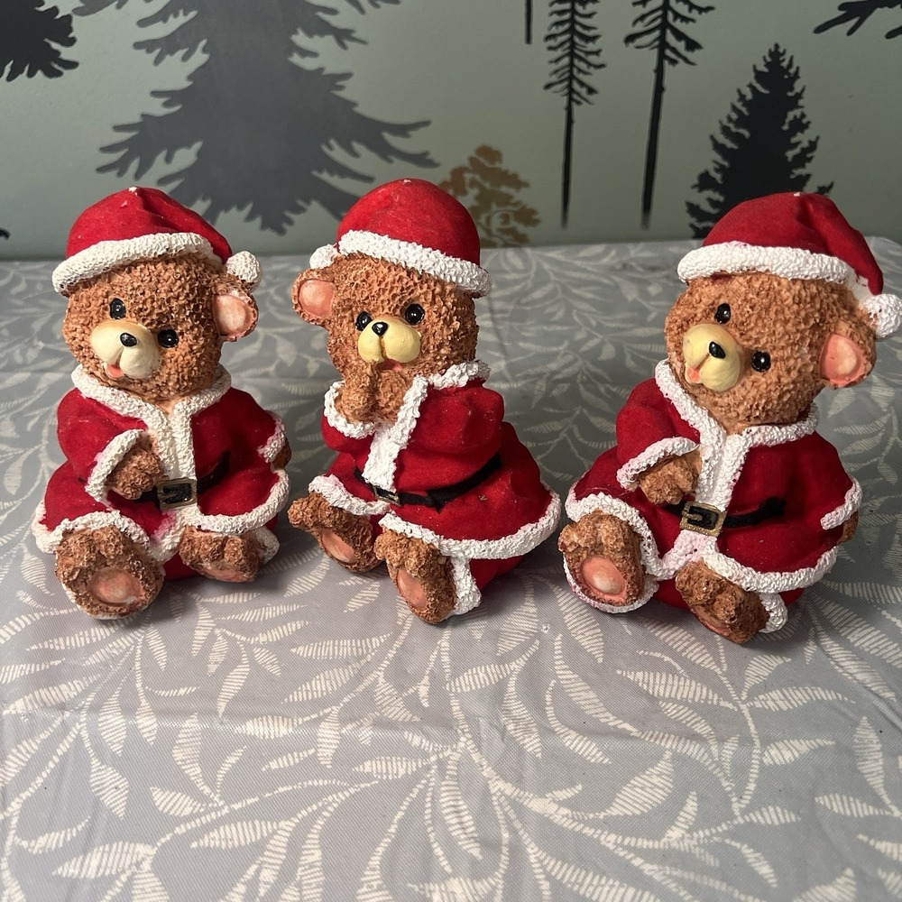 Vintage Christmas bears